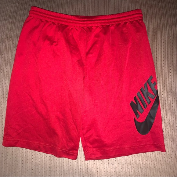 Nike SB shorts. Medium 10-12y - Picture 1 of 3